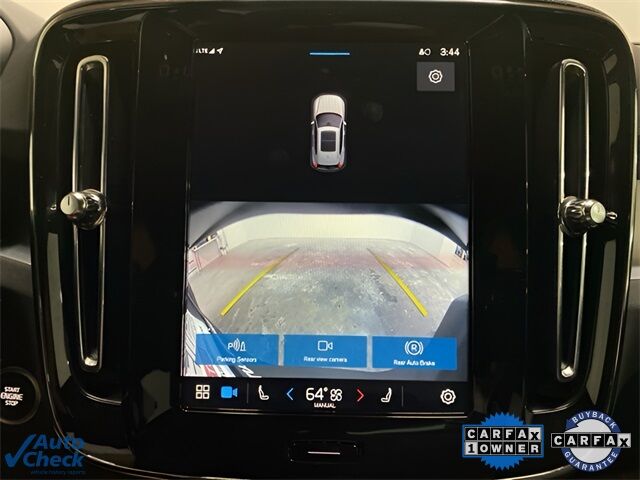 2025 Volvo XC40 B5 Core Dallas TX