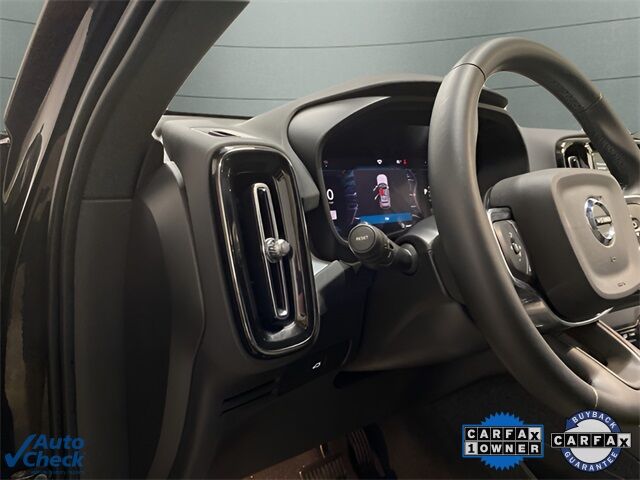 2025 Volvo XC40 B5 Core Dallas TX