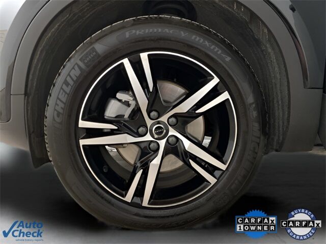 2025 Volvo XC40 B5 Core Dallas TX