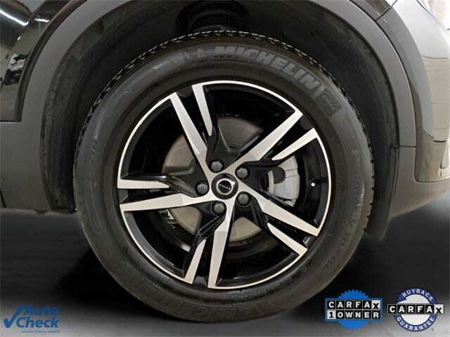 2025 Volvo XC40 B5 Core Dallas TX