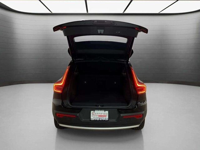 2025 Volvo XC40 B5 Core Dallas TX