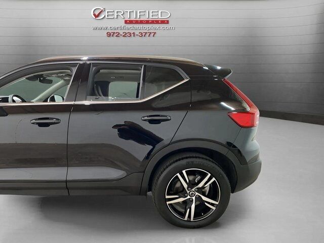 2025 Volvo XC40 B5 Core Dallas TX
