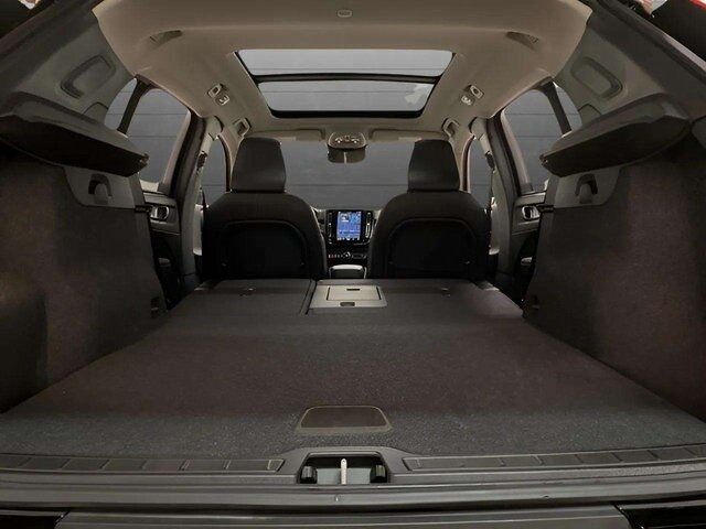 2025 Volvo XC40 B5 Core Dallas TX