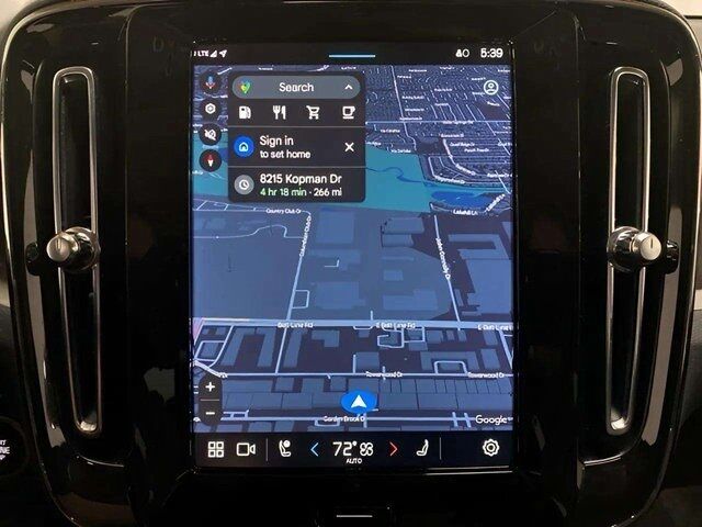 2025 Volvo XC40 B5 Core Dallas TX