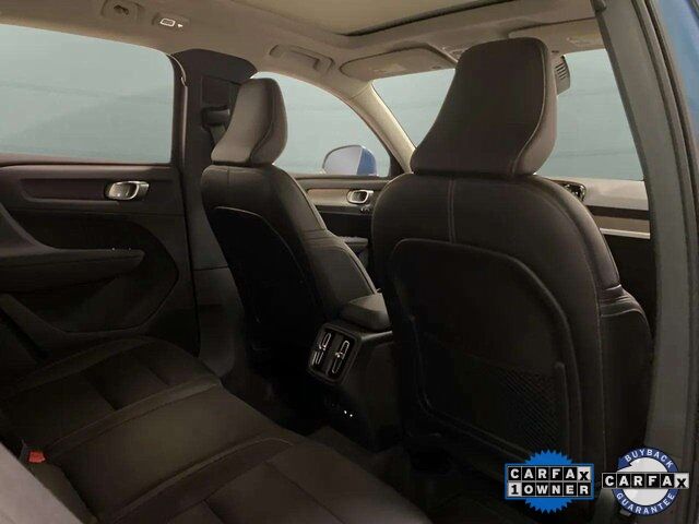 2025 Volvo XC40 B5 Core Dallas TX