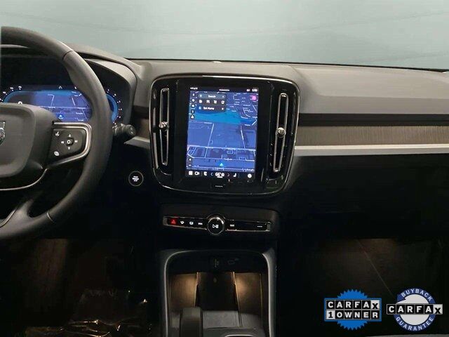 2025 Volvo XC40 B5 Core Dallas TX