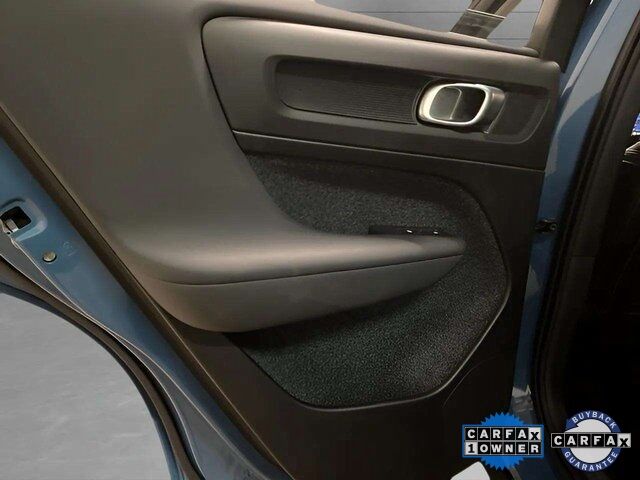 2025 Volvo XC40 B5 Core Dallas TX