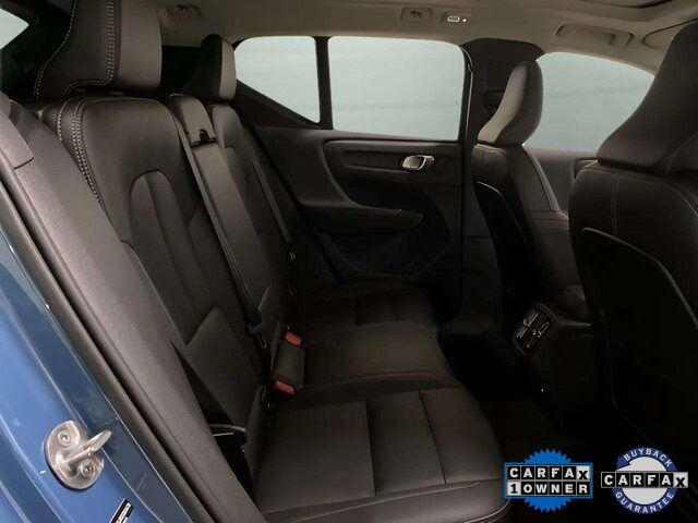 2025 Volvo XC40 B5 Core Dallas TX