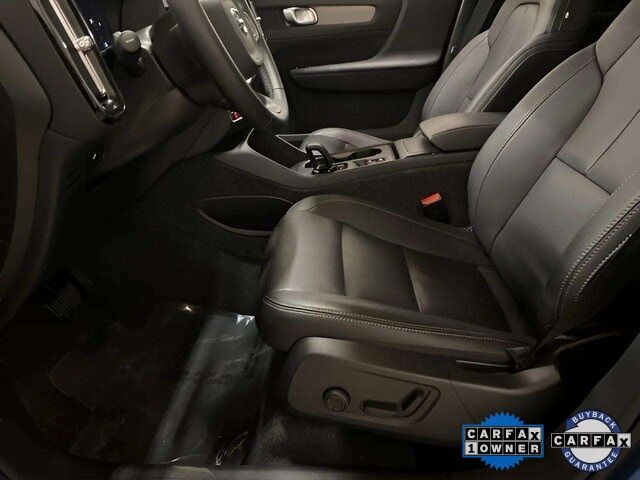 2025 Volvo XC40 B5 Core Dallas TX