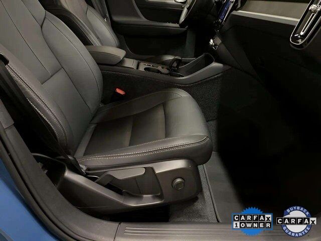 2025 Volvo XC40 B5 Core Dallas TX