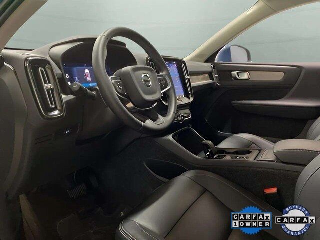 2025 Volvo XC40 B5 Core Dallas TX