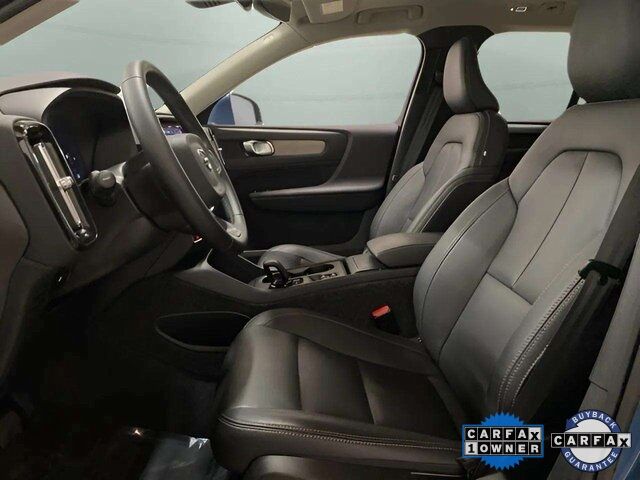 2025 Volvo XC40 B5 Core Dallas TX