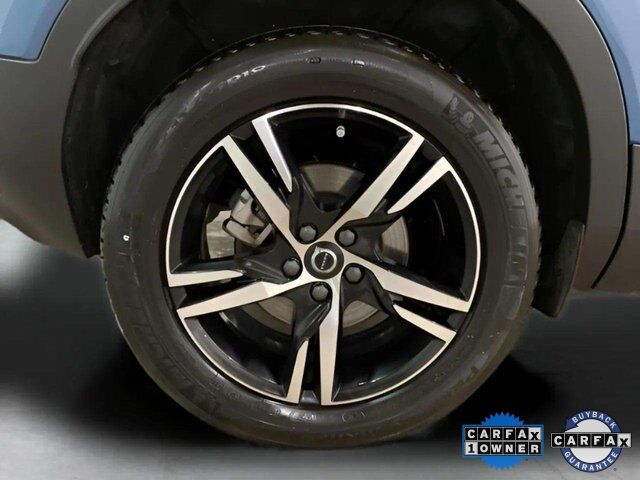 2025 Volvo XC40 B5 Core Dallas TX