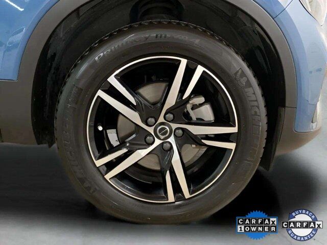 2025 Volvo XC40 B5 Core Dallas TX