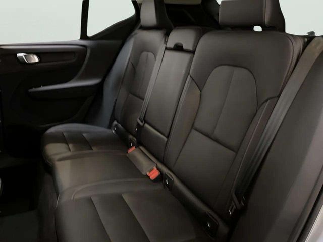 2025 Volvo XC40 B5 Core Dallas TX