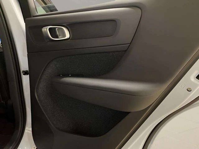 2025 Volvo XC40 B5 Core Dallas TX