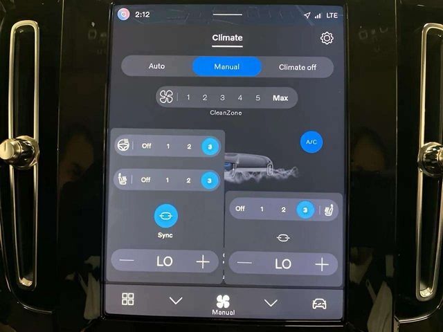 2025 Volvo XC40 B5 Core Dallas TX
