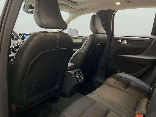 2025 Volvo XC40 B5 Core Dallas TX
