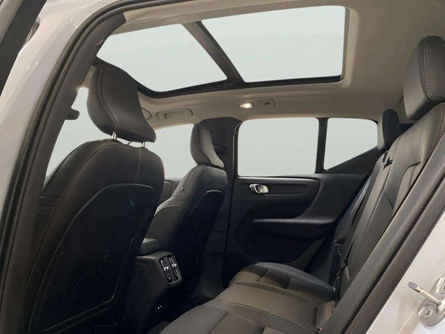 2025 Volvo XC40 B5 Core Dallas TX