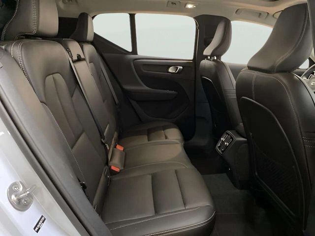 2025 Volvo XC40 B5 Core Dallas TX