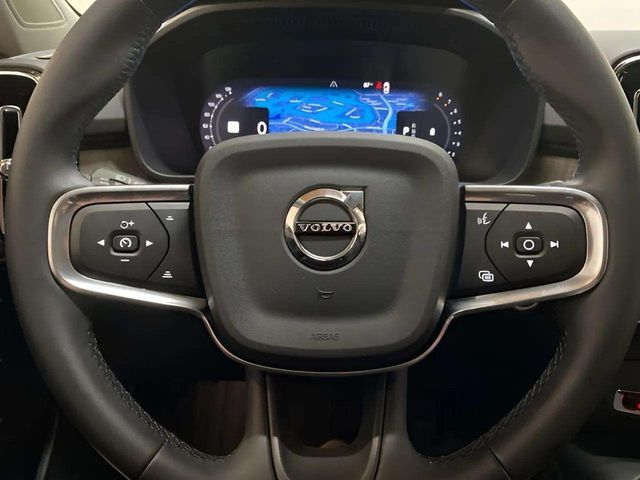 2025 Volvo XC40 B5 Core Dallas TX