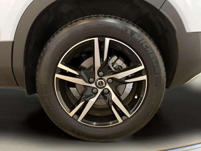 2025 Volvo XC40 B5 Core Dallas TX