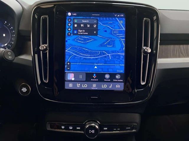 2025 Volvo XC40 B5 Core Dallas TX