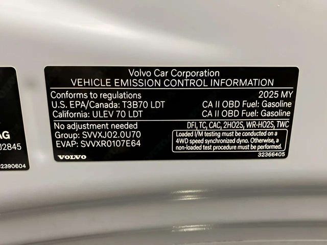 2025 Volvo XC40 B5 Core Dallas TX