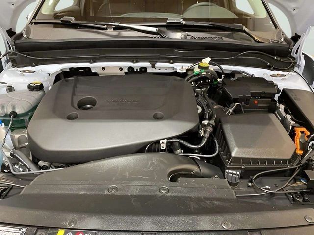 2025 Volvo XC40 B5 Core Dallas TX