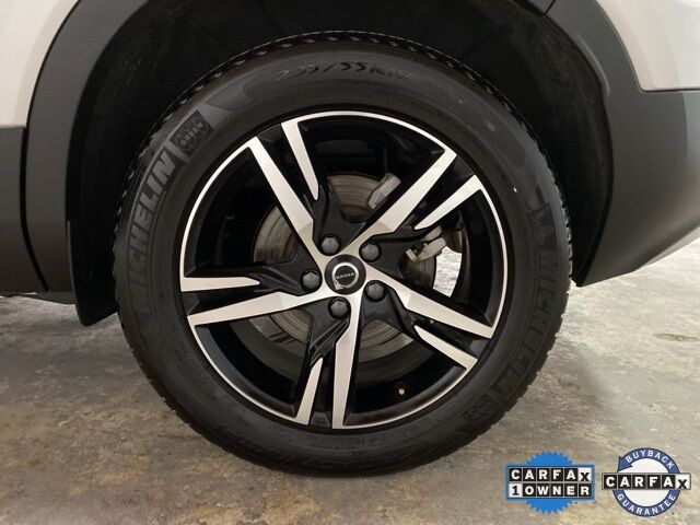2025 Volvo XC40 B5 Core Dallas TX