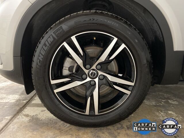 2025 Volvo XC40 B5 Core Dallas TX