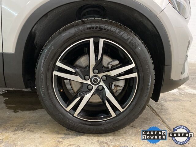2025 Volvo XC40 B5 Core Dallas TX