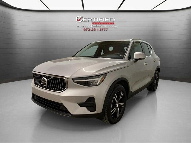 2025 Volvo XC40 B5 Core Dallas TX