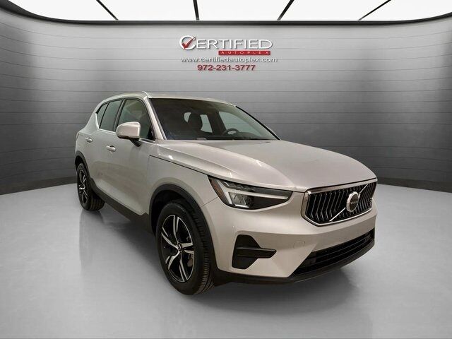 2025 Volvo XC40 B5 Core Dallas TX