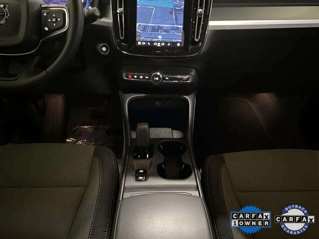 2025 Volvo XC40 B5 Core Dallas TX