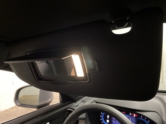 2025 Volvo XC40 B5 Core Dallas TX