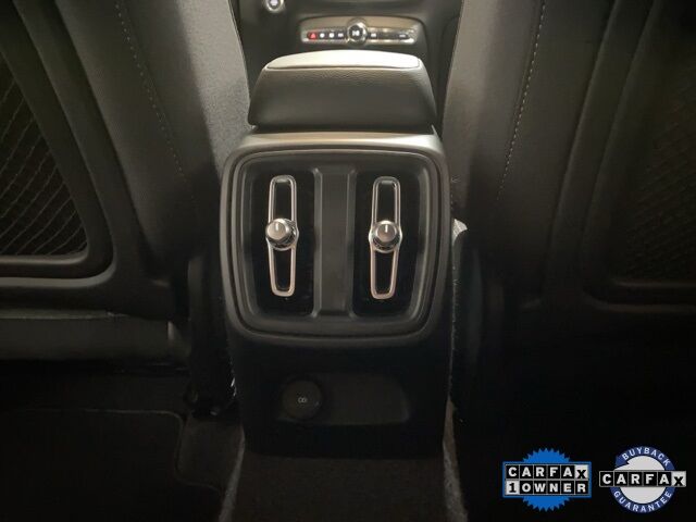 2025 Volvo XC40 B5 Core Dallas TX