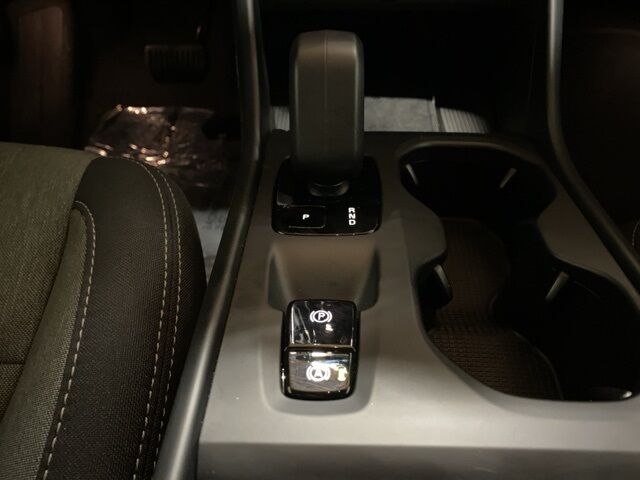 2025 Volvo XC40 B5 Core Dallas TX