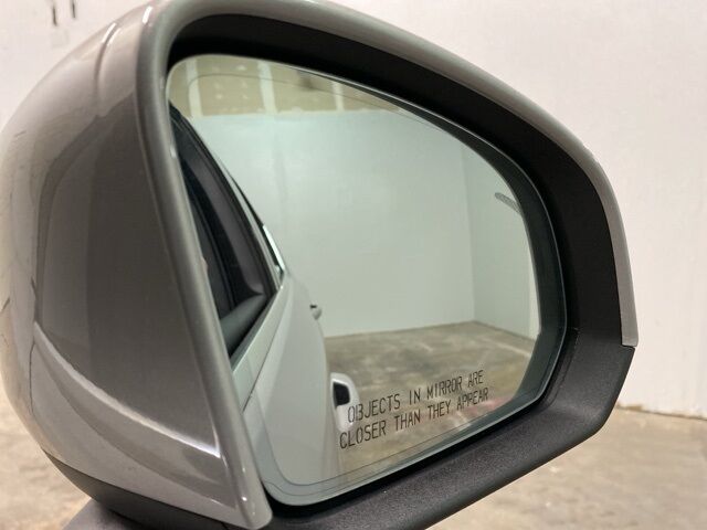 2025 Volvo XC40 B5 Core Dallas TX