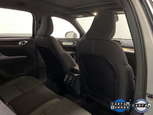2025 Volvo XC40 B5 Core Dallas TX