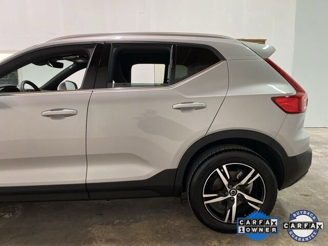 2025 Volvo XC40 B5 Core Dallas TX