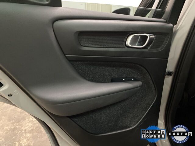 2025 Volvo XC40 B5 Core Dallas TX