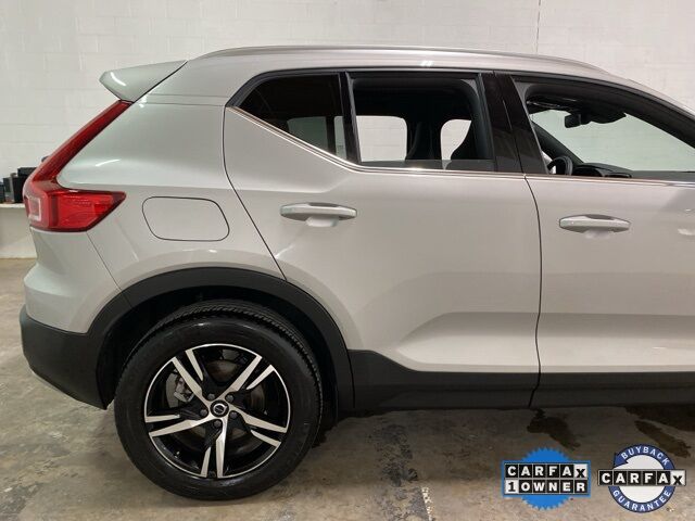 2025 Volvo XC40 B5 Core Dallas TX