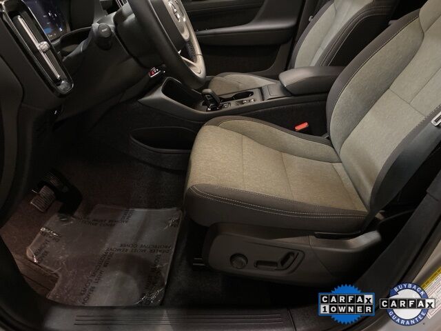 2025 Volvo XC40 B5 Core Dallas TX