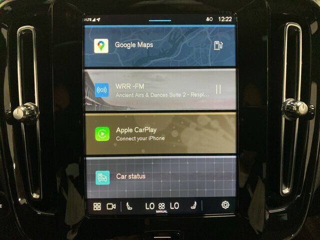 2025 Volvo XC40 B5 Core Dallas TX