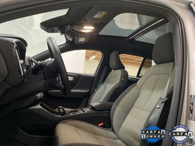 2025 Volvo XC40 B5 Core Dallas TX