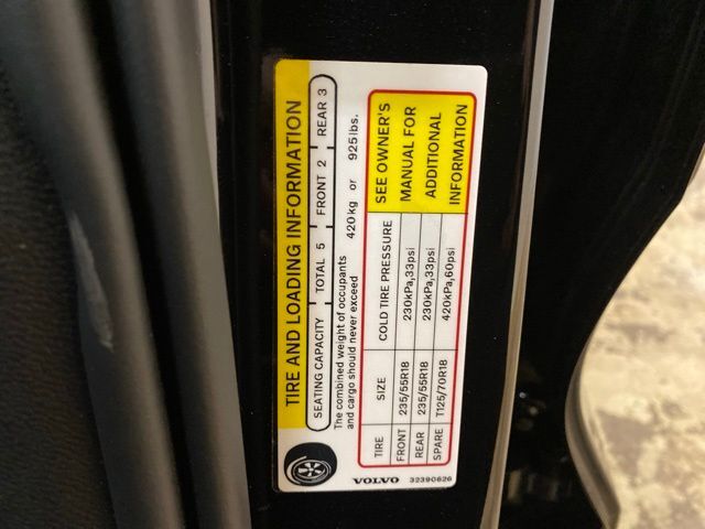 2025 Volvo XC40 B5 Core Dallas TX