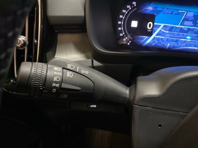 2025 Volvo XC40 B5 Core Dallas TX