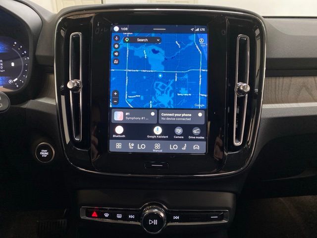 2025 Volvo XC40 B5 Core Dallas TX