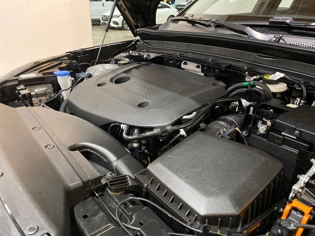 2025 Volvo XC40 B5 Core Dallas TX